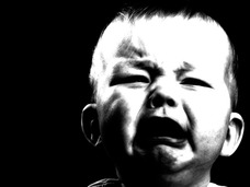 悲劇、突然身体が炎上する赤ん坊!! “人体発火現象”に苦しむラウルちゃんがニュースに