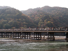 なぜ、京都人は嵐山に近づかないのか? “禁忌な場所”嵐山に眠る、怨念の歴史