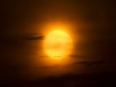 “太陽を食べて生きる” — サンゲイジングの魅力