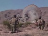 米軍機が超巨大クラゲ型宇宙人を爆撃!? 砂漠に現れた謎のクネクネの正体は?
