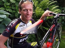 行方不明・撃墜、両方のマレーシア機に乗る予定だった男がいた!! 彼はなぜキャンセルしたのか!?