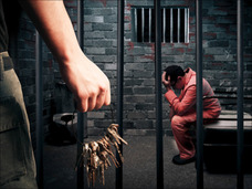 所長次第で規則変わる? 刑務所の現場が『蟹工船』並にブラック過ぎる!!