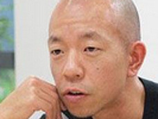 “情報操作カップル”の可能性も? バイきんぐ・小峠と坂口の熱愛報道に違和感