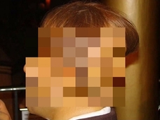 後頭部から口と目玉 ― “2つの顔”を持つ男たちの奇妙な話