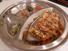 無慈悲な料理本『有名な平壌料理』のメニューを作ってみた【牛足の煮こごり】編