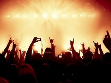 ジャニーズ、AKB、EXILEの三つ巴の戦いに? 2015年の芸能界予想