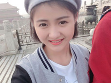 右足切除、家族の死を乗り越え……中国「美しすぎるがん少女」20歳を目前に逝く