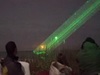 【驚愕UFO動画】夜空に現れた“双子の光”とレーザービーム!! 「第5種接近遭遇」ついに実現か!?=米