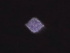 今まで見たことのないドーム型のUFOが激撮された!=イギリス