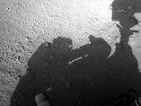 火星で働く“ノーヘルの作業員”の影が激写される!?　髪の毛までクッキリ！