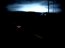 ロシアでまた謎の発光現象! 夜空を覆う“恐ろしい青白い光”に周囲は騒然!
