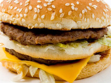 マクドナルドだけを食べ続けた男性が27キロのダイエットに成功!?