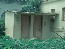 「トイレの花子さん」はバングラデシュにもいた!? 幽霊騒動で小学校閉鎖、住民パニック!!
