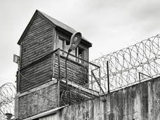 ブチ込まれたら、みんな自殺したくなる? 経験者に聞いた、刑事施設のリアル自殺事情!