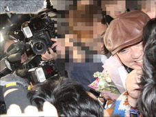 極楽とんぼ・山本圭壱のテレビ復帰が遠すぎる理由