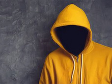 40件に及ぶ殺人、強盗、薬物取引の犯人はマルチリンガーの女?DNA鑑定で割り出された「ハイルブロンの怪人」の正体とは