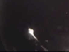 UFO?宇宙ゴミ? 米国で4州にわたり夜空を横切る謎の発光体