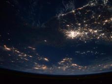 実は地球に優しいエコ先進国・北朝鮮は、光すら飲み込むブラックホールだった!?