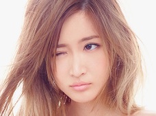 手段を選ばない紗栄子、月9現場写真を連続アップで猛アピール中!!