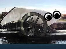 【海洋汚染】タバコ676万本、空のペットボトル20万本を吸い取った、ゆるカワ水車のMr. Trash Wheel君の活躍!