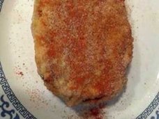 盗み食い癖のあるルームメイトに“ダンボールチキンカツ”で報復! そのお味は……