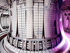 太陽より3倍も熱い「人工太陽」を中国が開発中! 4900万度の加熱で、融合炉が溶けない理由とは?