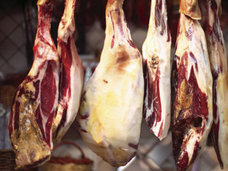 本当に恐ろしい「病畜の肉」を買う大企業、行方不明の肉…! 食肉市場の闇を聞いた!