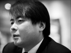 「孤独死現場の床を擦ると死臭が…」大島てるが初めて語る、約100円で事故物件を見抜く方法