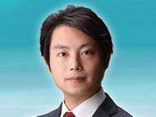 自民党の安倍チルドレン議員が今度は二股交際の上にセクハラ! 「代議士が陰部を触ってきて」と秘書の証言も