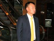 韓国・財閥3世がお付き運転手にパワハラ! 「業務マニュアルA4用紙140枚」厳守に、違法行為の強要も