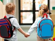 7歳男児が学校のトイレに複数の女児を連れ込みオーラルセックスを強要! 無理やり服を引きはがし…=オーストラリア