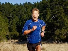 不眠不休で無限に走り続けることができる53歳の男の謎!「563キロ走って疲労ゼロ」