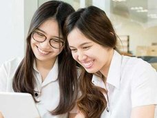 店側の話題作り? ただの露出狂? 北京イケアで“下半身丸出し”女がお買い物