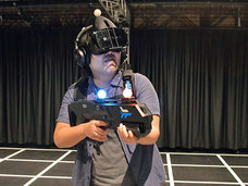 【チビるレベル】超話題のVRアトラクション「ゾンビサバイバル」を体験したら脳が崩壊した!! 現実の“脆さ”が露呈した究極トリップ体験!