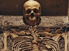 世界最古のオリンピック選手の遺骨が発見されていた!2500年前の強靭な肉体美と過酷な競技生活が判明