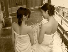 奇習!九州で実在? 輪姦・相互鑑賞…なんでもアリな乱交貸し風呂