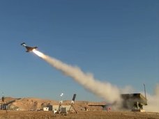カミカゼ攻撃、生物模倣、巨神兵まで!? AIとドローンの進歩がもたらす激ヤバ最新兵器4選!