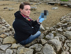 アディダスの靴のデザインは1700年前から存在した?発掘された古代ローマ人の靴とソックリ!