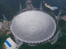 中国で世界最大(サッカー場30個分)の電波望遠鏡が完成! 素直にリスペクトできない理由とは?