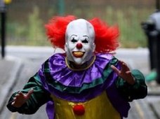 全米震撼中の“ピエロ騒動”、FBI発動! 9歳少年までレイプした殺人ピエロ、ジョン・ゲイシーの記憶蘇る
