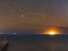 【動画】カリフォルニア上空に「異次元ポータル」が出現!→「パイプ型UFO」飛来! 遂にUFOの入り口発見か?