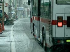 運転手の“ながら運転”事故が3年間で4,000件……韓国で路線バスに乗るのは自殺行為!?