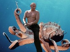 プーチンが巨大クラーケン(46-B)を南極で捕獲→兵器化へ! タコの戦闘スペック高すぎて、すでに調査員3人死亡