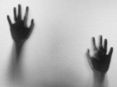 【日本怪事件】「死にたくない…」命乞いする女性の頭部をハンマーで…! 異様すぎる「闇サイト殺人事件」全貌と暗証番号の謎