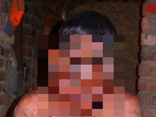 「ボクの人生に意味はあるの?」インド幽霊少年と呼ばれた子 ― 薬を服用後、誰もが恐れる姿に。その時父は…