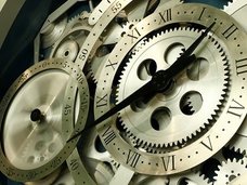「時間は実在しない。幻想である」物理学者2人が“時間の定義”を完全に覆す理論を提唱!