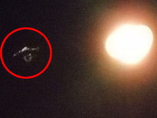 【衝撃画像】前代未聞の「おしゃぶり型UFO」が出現! 洋上でコロンブスも遭遇していた!?=カナダ