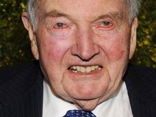 デイヴィッド・ロックフェラーが余裕で102歳に! 「クローン牧場」からの臓器採取疑惑も囁かれる