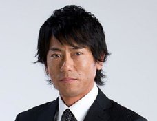 東幹久、衝撃の“老化”! 二重あごだけなく、髪の毛に“見逃せない変化”