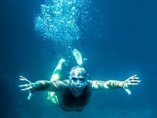 水中で呼吸する「液体呼吸」の動物実験をロシア研究所が開始! 犬やハムスターが次々と成功、次は人間か!?